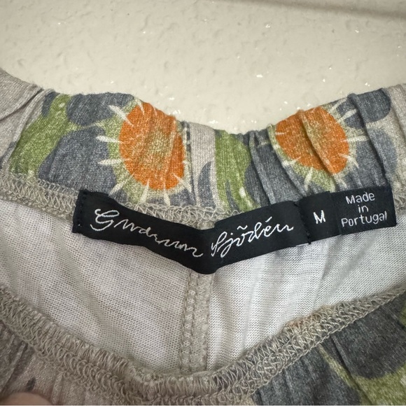 Gudren Sjoden Floral Pull On Pants - Picture 3 of 5